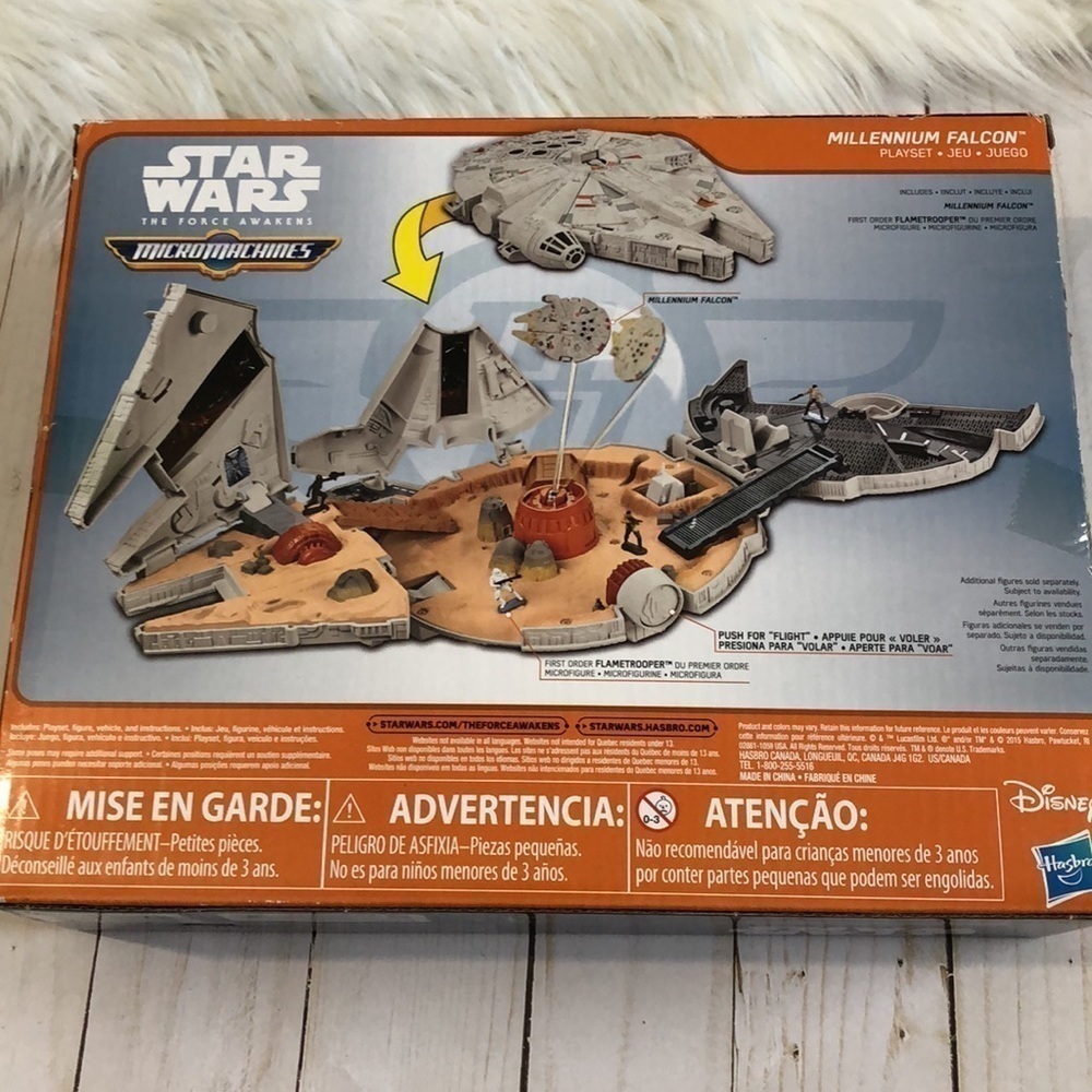 Star Wars The Force Awakens Micromachines Falcon Playset.  Sealed - Picture 4 of 7